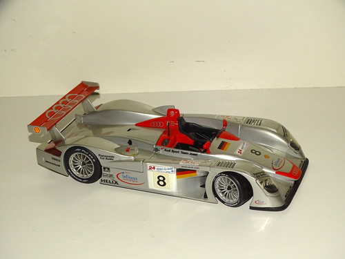 Maisto audi lmp 8 - 1:18,