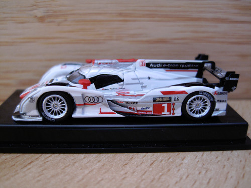 Audi r18 tron quattro 1 - e-tron,